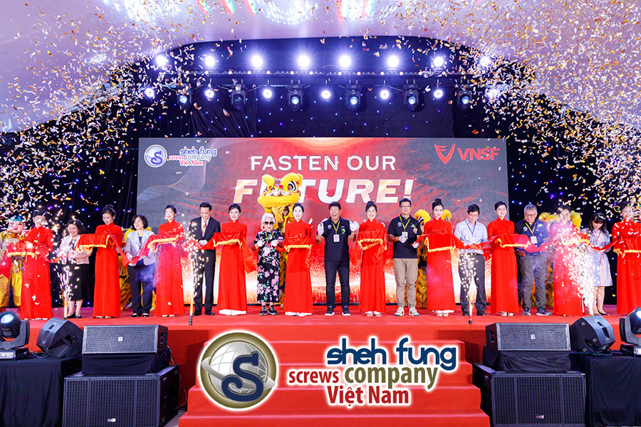 Sheh_Fung_Screws_Vietnam_Inauguration_0_9035_9.jpg