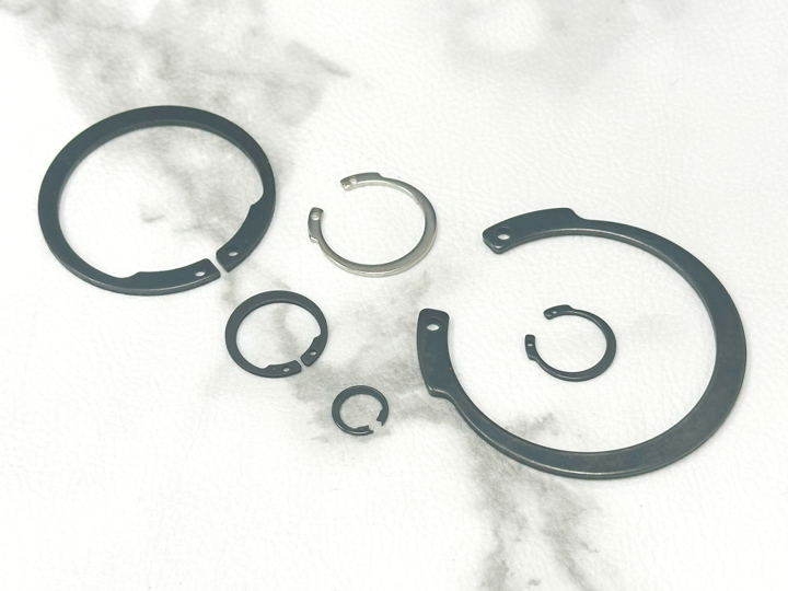YAU JIN INTERNATIONAL CO., LTD. , 止輪扣環(軸用&穴用)、Retaining rings(External & Internal)、止め輪（軸用＆穴用）