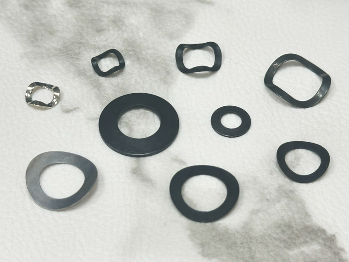 YAU JIN INTERNATIONAL CO., LTD. , 弓型華司 & 波浪華司 & 盤型華司、Curve Washers & Wave Washers & Disc Springs、曲げワッシャー & 波ワッシャー & 皿ばね